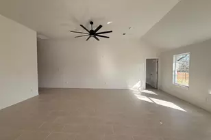 504 Bellaire Cir, Mineral Wells, TX 76067 - Photo 7