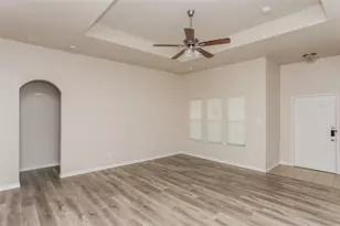 1910 S Uhl Rd, Glenn Heights, TX 75154 - Photo 5