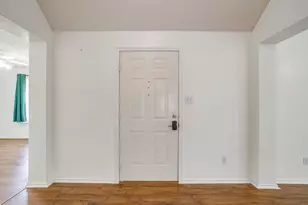 10264 W Rancho Diego Ln, Fort Worth, TX 76036 - Photo 3