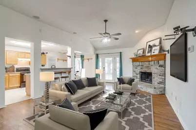 10264 W Rancho Diego Lane, Fort Worth, TX 76036 - Photo 9