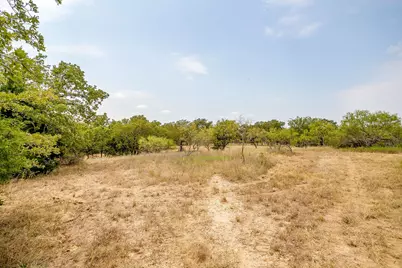 205 Pheasant Run, Sunset, TX 76270 - Photo 7