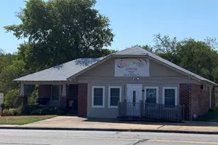 1530 W Morton St, Denison, TX 75020 - Photo 1