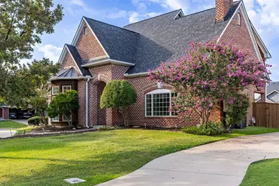 2511 Hidden Valley Trail, Sherman, TX 75092 - Photo 3