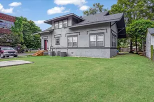 114 W King St, Sherman, TX 75090 - Photo 5
