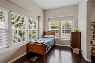 114 W King St, Sherman, TX 75090 - Photo 27