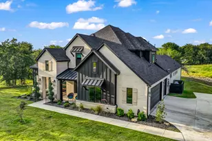 141 Lakeside Dr, Lipan, TX 76462 - Photo 3