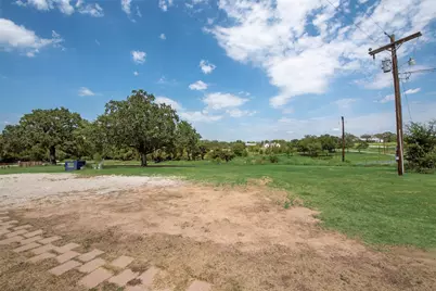 365 County Road 1180, Alvord, TX 76225 - Photo 31