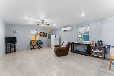 402 County Road 3422, Wills Point, TX 75169 - Photo 9