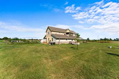 402 County Road 3422, Wills Point, TX 75169 - Photo 5