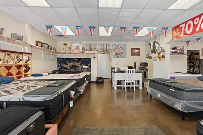 500 W Kilpatrick Street, Cleburne, TX 76033 - Photo 9