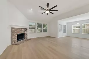 9105 Oldwest Trail, Fort Worth, TX 76131 - Photo 9