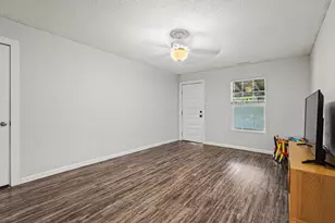 4018 Gordon St, Greenville, TX 75401 - Photo 7