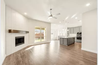 214 Comanche Trail, Alvarado, TX 76009 - Photo 13