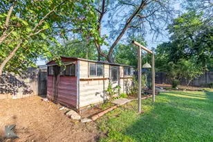 1326 Ross Ave, Abilene, TX 79605 - Photo 31