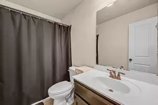 3501 Austin Street St, Gainesville, TX 76240 - Photo 13