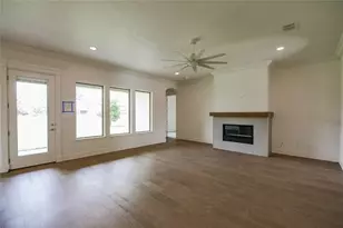 2719 Village Rd, Granbury, TX 76049 - Photo 13