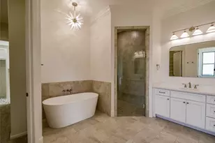 2719 Village Rd, Granbury, TX 76049 - Photo 17