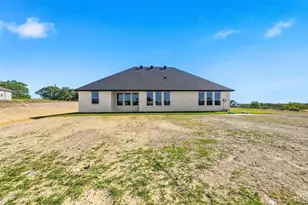 650 Sanger Dr, Springtown, TX 76082 - Photo 39