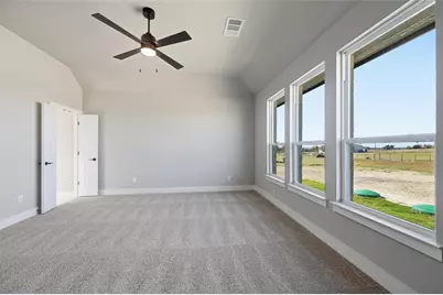 650 Sanger Drive, Springtown, TX 76082 - Photo 15