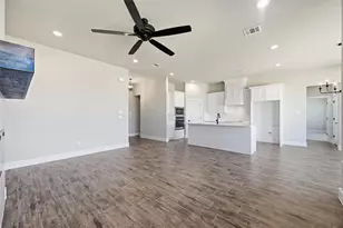 650 Sanger Dr, Springtown, TX 76082 - Photo 7