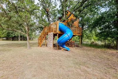 2066 Ellis Drive, Weatherford, TX 76088 - Photo 11