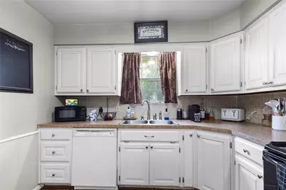 746 S Valentine Drive, Sherman, TX 75090 - Photo 5