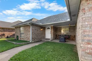 746 S Valentine Dr, Sherman, TX 75090 - Photo 19