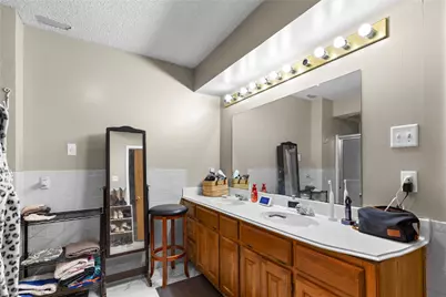 746 S Valentine Drive, Sherman, TX 75090 - Photo 15