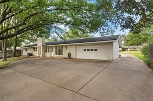 833 Arlington Dr, Woodway, TX 76712 - Photo 29