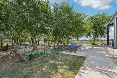 169 Chisam Road, Valley View, TX 76272 - Photo 33