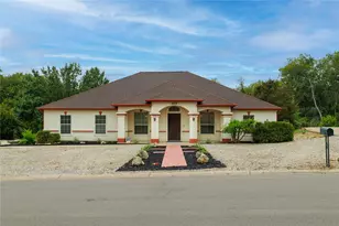 8809 Glen Hollow Dr, Fort Worth, TX 76179 - Photo 1