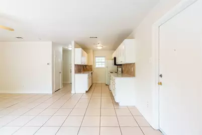 2622 Foxcroft Lane, Garland, TX 75044 - Photo 9