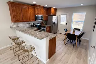 901 W Munson St, Denison, TX 75020 - Photo 5