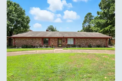 1920 E Tudor Street, Paris, TX 75460 - Photo 1