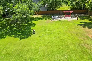 1920 E Tudor St, Paris, TX 75460 - Photo 35