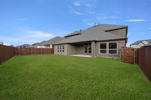 309 Loretta, Burleson, TX 76028 - Photo 11