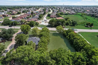 403 E Parkerville Road, DeSoto, TX 75115 - Photo 5