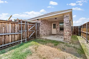 2345 Copal Dr, Little Elm, TX 76227 - Photo 33