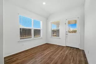 2345 Copal Dr, Little Elm, TX 76227 - Photo 9