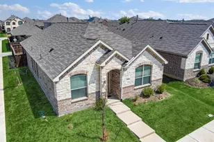2345 Copal Dr, Little Elm, TX 76227 - Photo 5