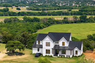 8959 Hilltop Rd, Argyle, TX 76226 - Photo 5