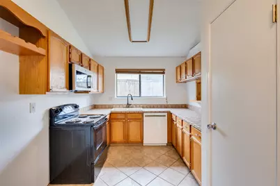 3620 Glenview Drive, Corinth, TX 76210 - Photo 7