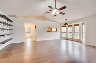 3620 Glenview Dr, Corinth, TX 76210 - Photo 5