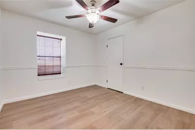 3620 Glenview Drive, Corinth, TX 76210 - Photo 15