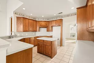 1001 W Remington Park Dr, Terrell, TX 75160 - Photo 7