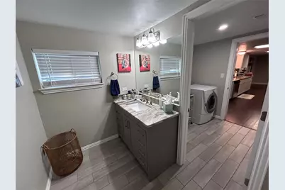 506 N Charles Street, Lewisville, TX 75057 - Photo 9