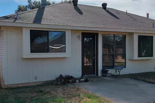 2600 Echo Point Dr, Fort Worth, TX 76123 - Photo 17