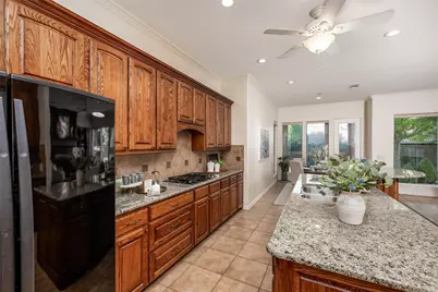 1205 Stoneoak Drive, McKinney, TX 75072 - Photo 15