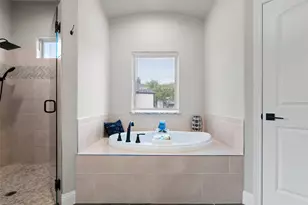 1055 Meadow Wood Ter, Azle, TX 76020 - Photo 23