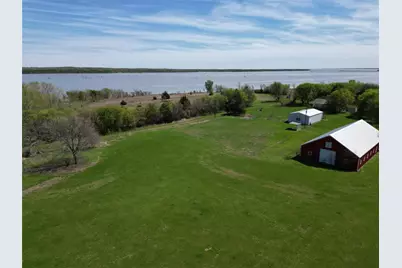 2109 Triangle Road, Valley View, TX 76272 - Photo 5